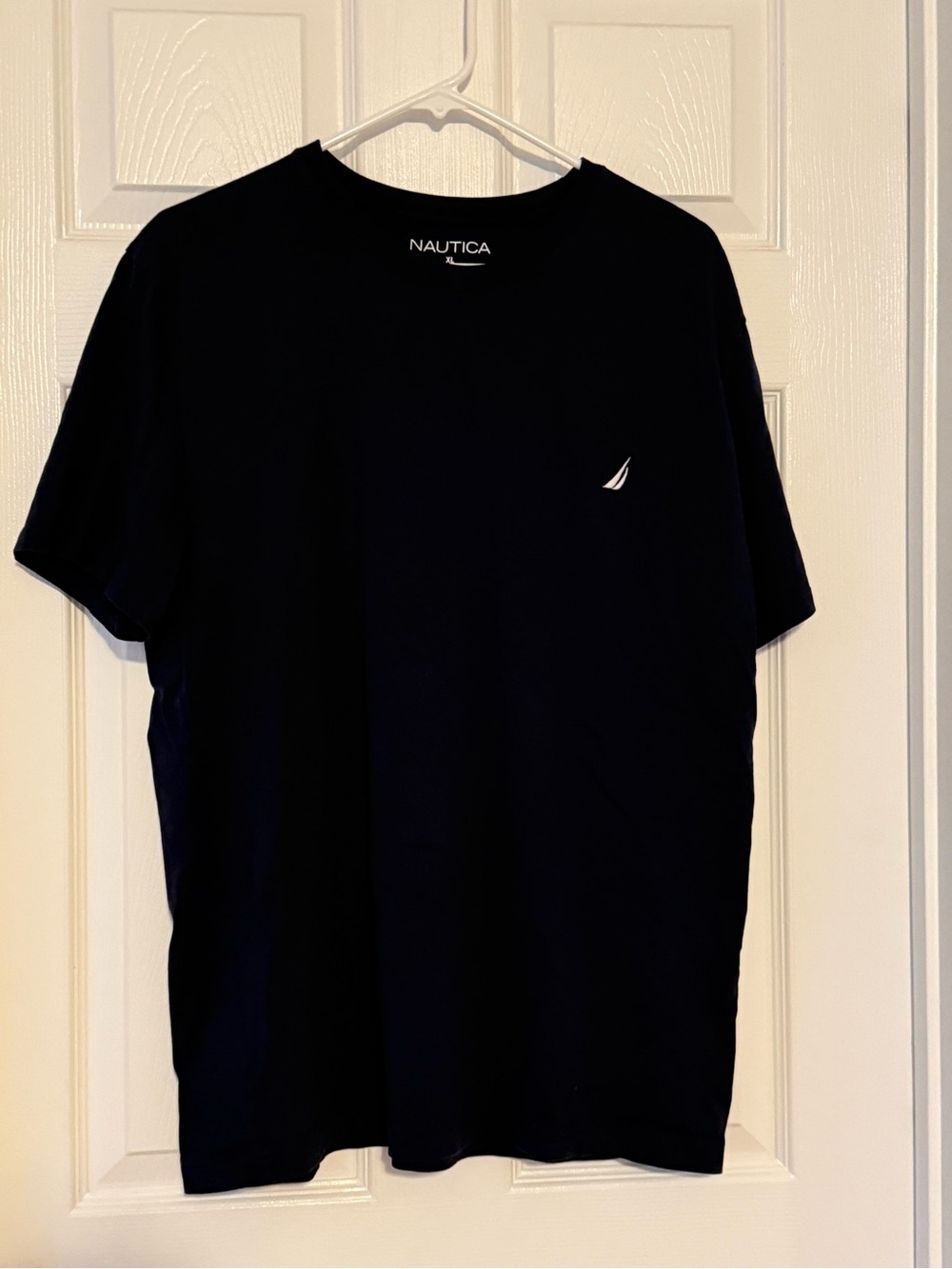 Nautica Men's Classic Crew Neck T-Shirt - Navy Blue
